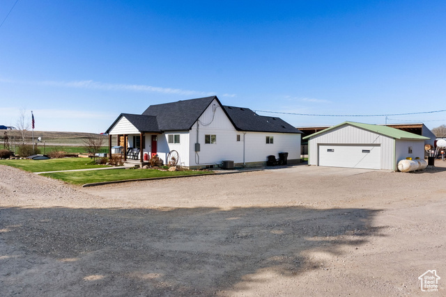 Photo 4 for MLS #2078950 at 975 N 1400 West