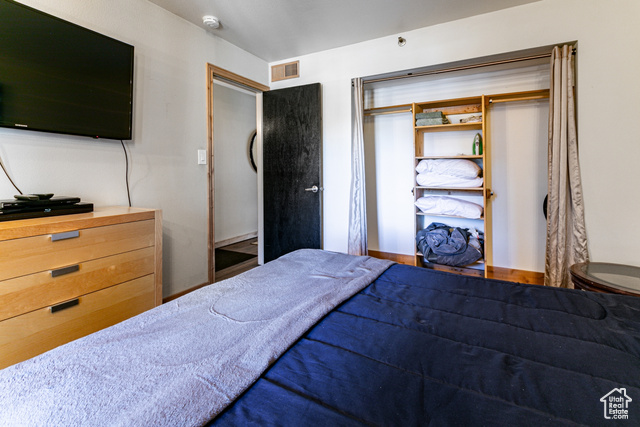 Photo 14 for MLS #2079001 at 1487 Woodside Ave #103B