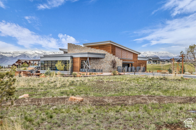 Photo 40 for MLS #2079112 at 1622 E Abajo Peak Cir #TV-23