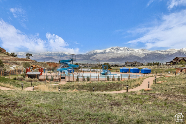 Photo 39 for MLS #2079112 at 1622 E Abajo Peak Cir #TV-23
