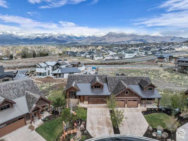 Photo 32 for MLS #2079112 at 1622 E Abajo Peak Cir #TV-23