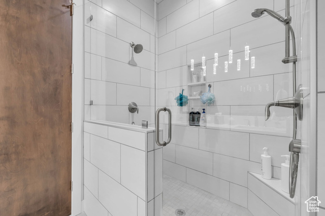Photo 13 for MLS #2079112 at 1622 E Abajo Peak Cir #TV-23
