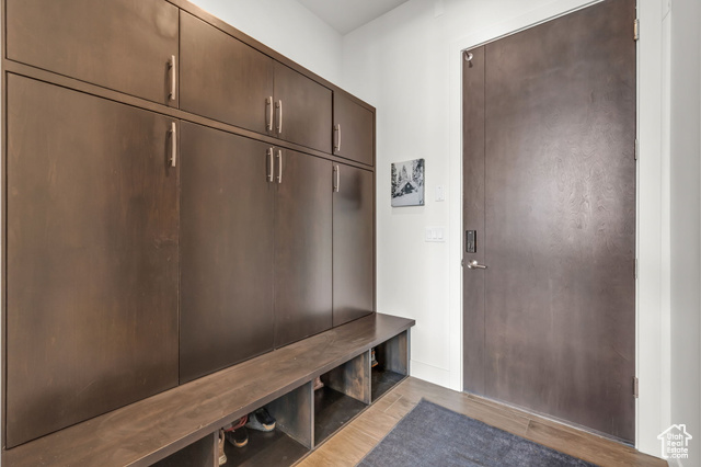 Photo 16 for MLS #2079112 at 1622 E Abajo Peak Cir #TV-23