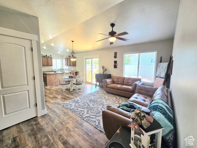 Photo 4 for MLS #2079133 at 3295 S 1500 West