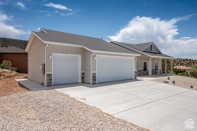 Photo 7 for MLS #2079172 at 1152 E Smokey Trail Way