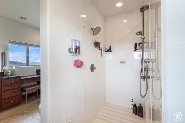 Photo 13 for MLS #2079213 at 287 Crestview Dr