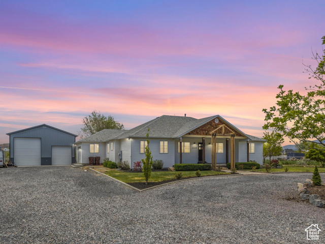 2304 E COYOTE ST, Eagle Mountain UT 84005