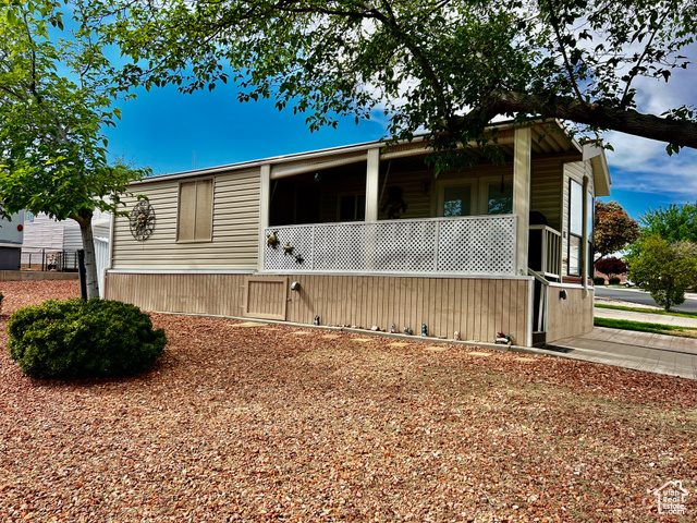 Photo 22 for MLS #2079302 at 1150 W Red Hills Pkwy #113