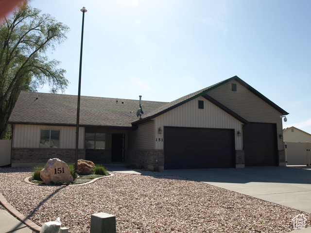 151 S ISSAC NEWTON CT, Ogden UT 84404