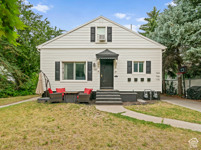 Photo 40 for MLS #2079359 at 168 S 300 East