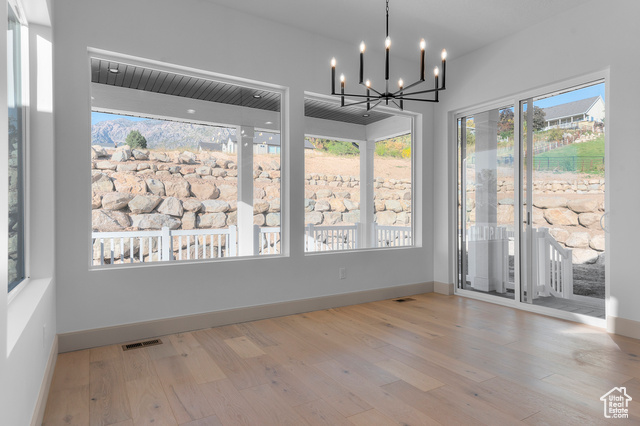 Photo 15 for MLS #2079382 at 238 W 3175 North