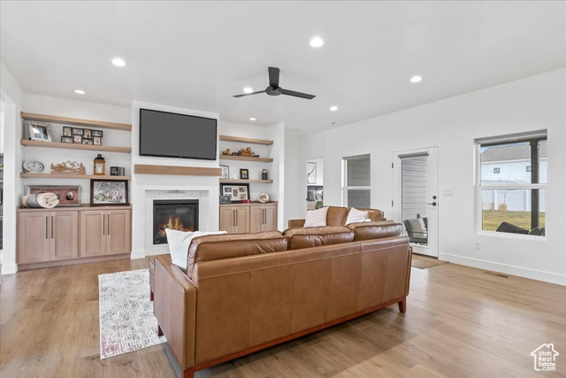 Photo 4 for MLS #2079391 at 733 E 750 South
