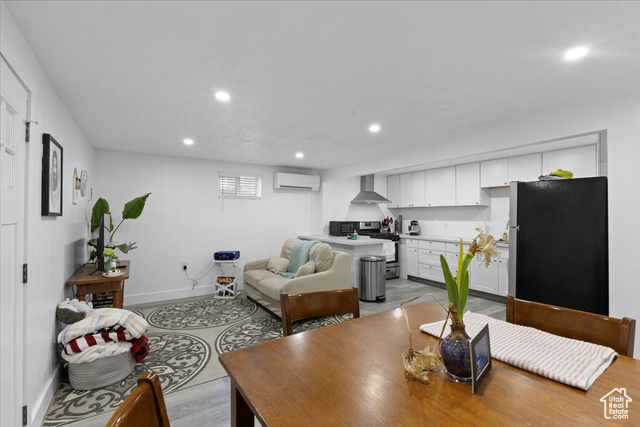 Photo 43 for MLS #2079411 at 532 W 200 South