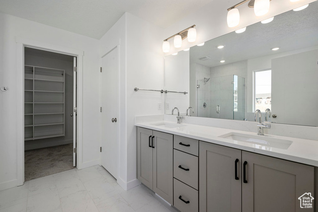Photo 13 for MLS #2079423 at 912 W Bellshill Dr #15