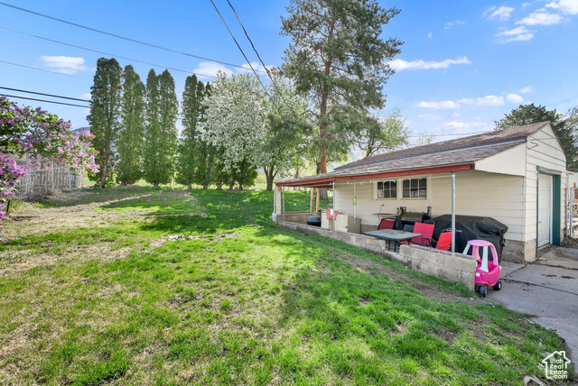 Photo 24 for MLS #2079507 at 2226 Harrison Blvd