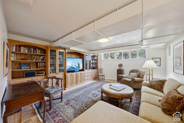 Photo 52 for MLS #2079523 at 1500 E Arlington Dr
