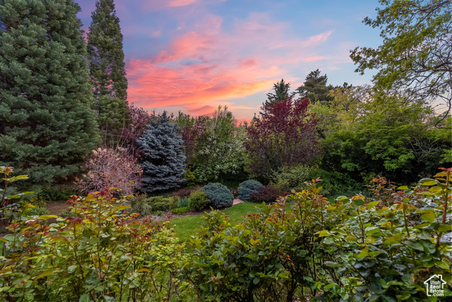 Photo 71 for MLS #2079523 at 1500 E Arlington Dr