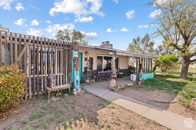 Photo 4 for MLS #2079537 at 379 S Highway 18
