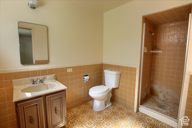 Photo 26 for MLS #2079561 at 3520 Kingston Cir