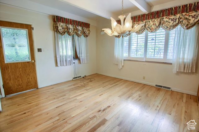Photo 15 for MLS #2079561 at 3520 Kingston Cir