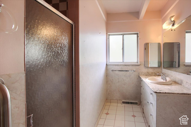 Photo 20 for MLS #2079561 at 3520 Kingston Cir