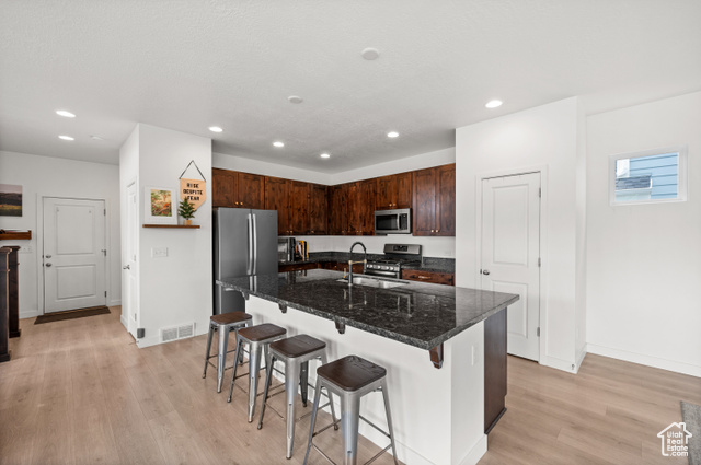 Photo 16 for MLS #2079592 at 6257 W Birch Run Rd #125