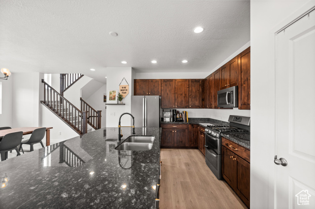 Photo 19 for MLS #2079592 at 6257 W Birch Run Rd #125