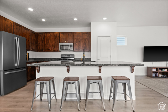 Photo 17 for MLS #2079592 at 6257 W Birch Run Rd #125