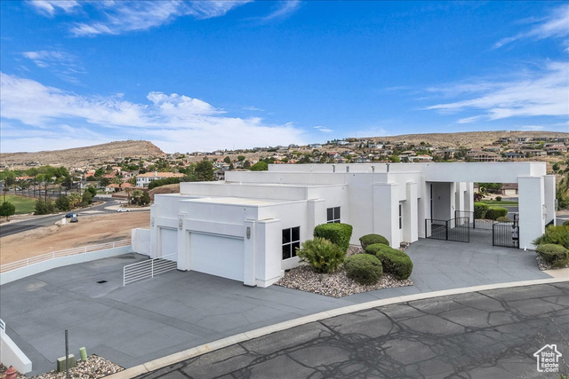 Photo 39 for MLS #2079599 at 668 Lava Pointe Dr