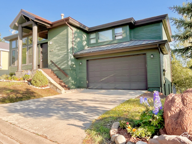 MLS #2079643 - 4198 Hilltop Dr