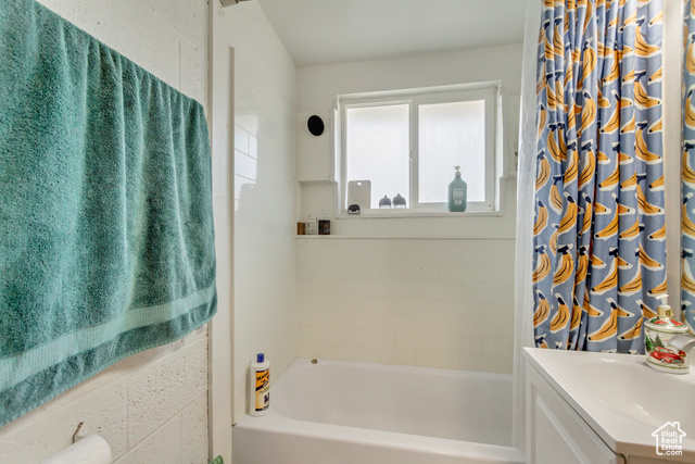 Photo 24 for MLS #2079755 at 1021 W 100 North