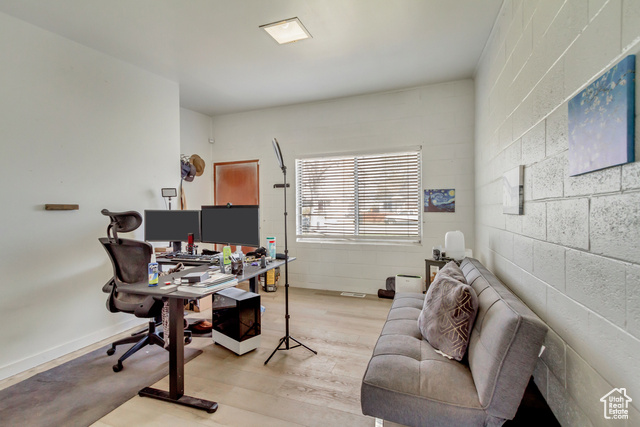 Photo 18 for MLS #2079755 at 1021 W 100 North