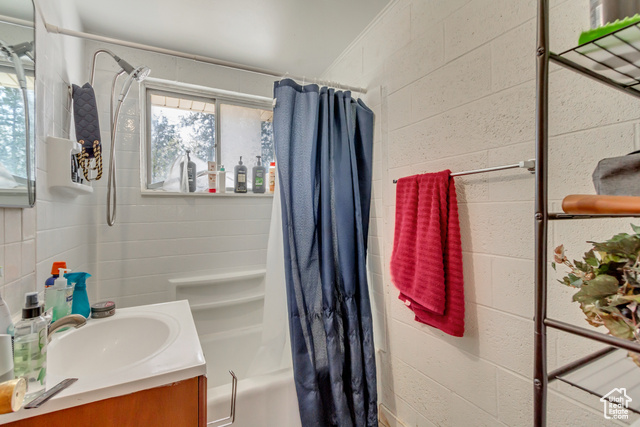 Photo 17 for MLS #2079755 at 1021 W 100 North