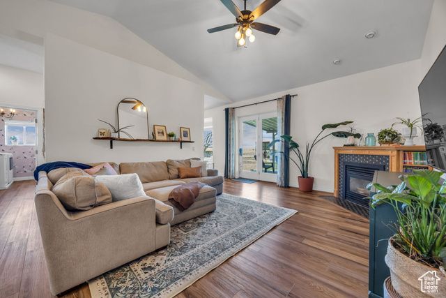 Photo 8 for MLS #2079829 at 1563 Bryan Rd