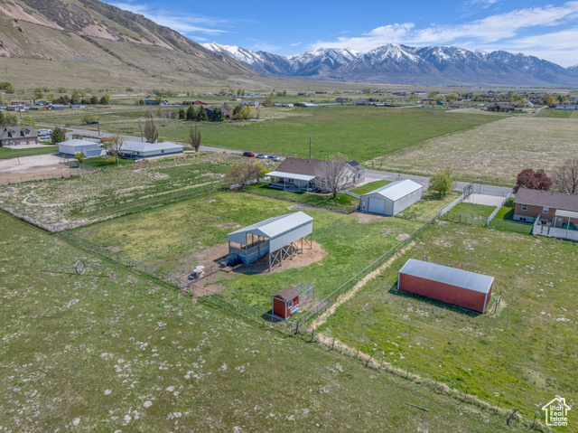 Photo 38 for MLS #2079829 at 1563 Bryan Rd