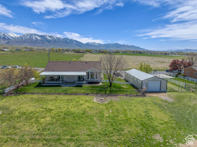 Photo 41 for MLS #2079829 at 1563 Bryan Rd