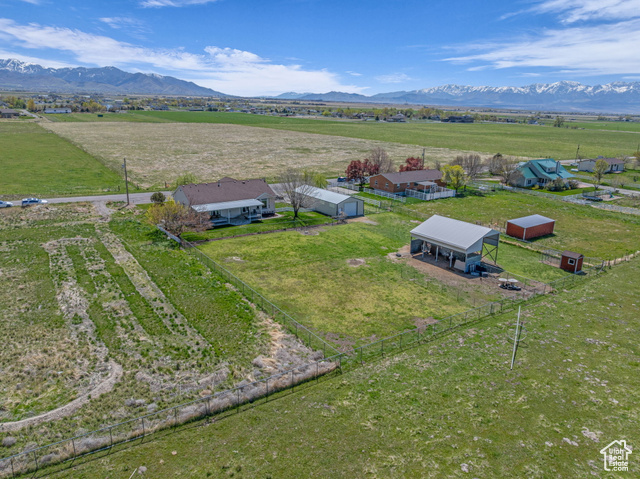 Photo 37 for MLS #2079829 at 1563 Bryan Rd