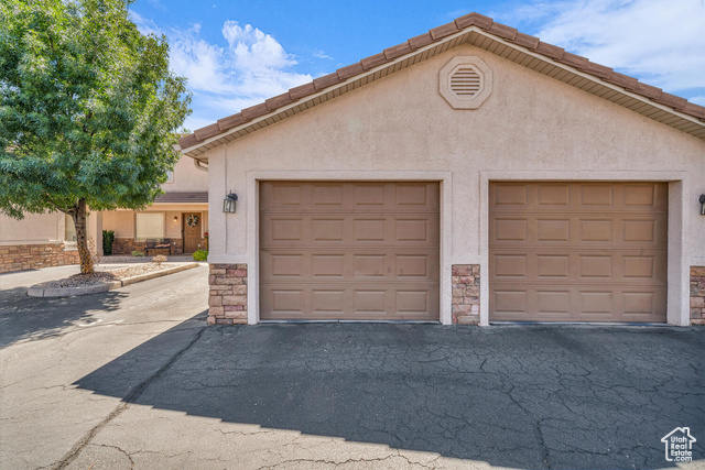 Photo 2 for MLS #2079876 at 316 S 2450 East #34