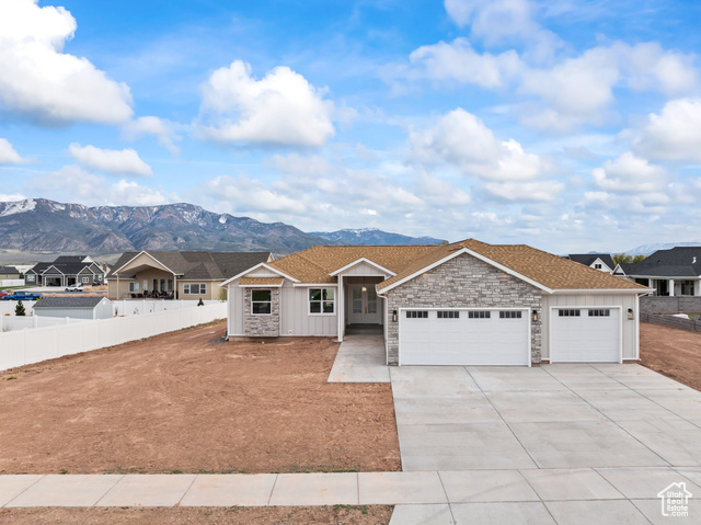 Photo 53 for MLS #2079992 at 949 W Torrey Pines Dr