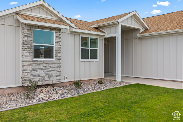 Photo 67 for MLS #2079992 at 949 W Torrey Pines Dr