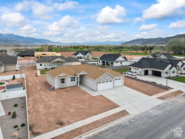 Photo 54 for MLS #2079992 at 949 W Torrey Pines Dr