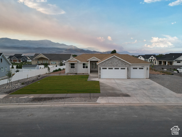 949 W TORREY PINES DR, Richfield UT 84701