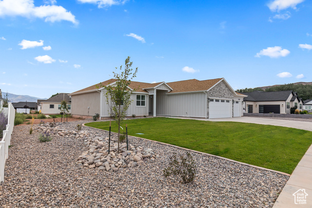 Photo 66 for MLS #2079992 at 949 W Torrey Pines Dr
