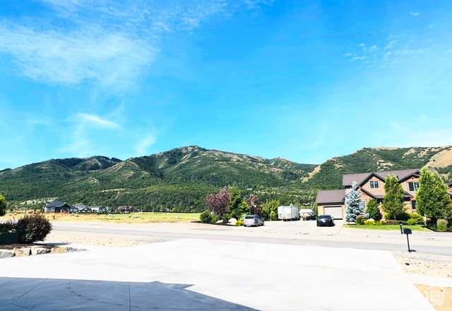 Photo 9 for MLS #2080009 at 655 Wilard Peak Rd