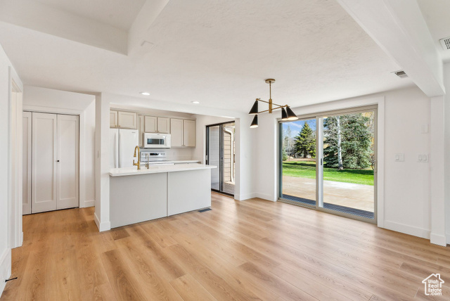 Photo 4 for MLS #2080073 at 4824 N Meadow Loop Rd #7