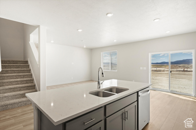 Photo 11 for MLS #2080161 at 3513 N Browning St #1232