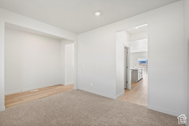 Photo 10 for MLS #2080161 at 3513 N Browning St #1232