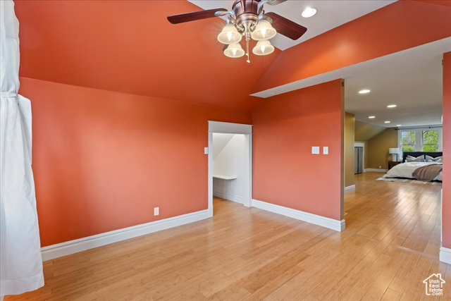 Photo 16 for MLS #2080174 at 946 E Princeton Ave