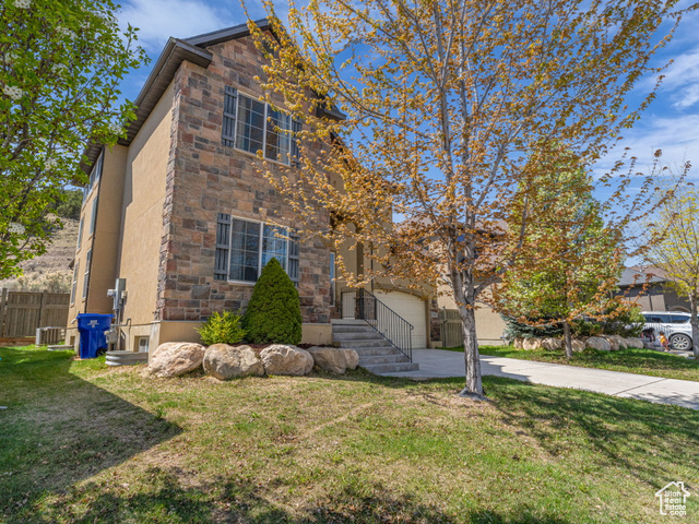 2896 E LOOKOUT DR, Eagle Mountain UT 84005