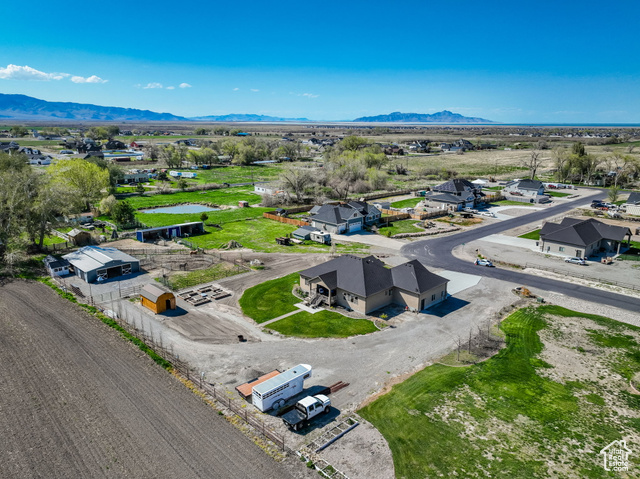 Photo 45 for MLS #2080297 at 302 Old Farm Rd